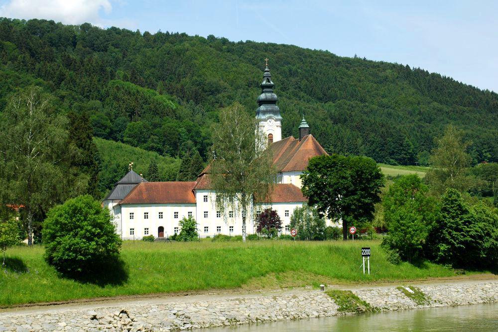 Ruta en bicicleta de Passau a Viena - La abadía de Engelszell