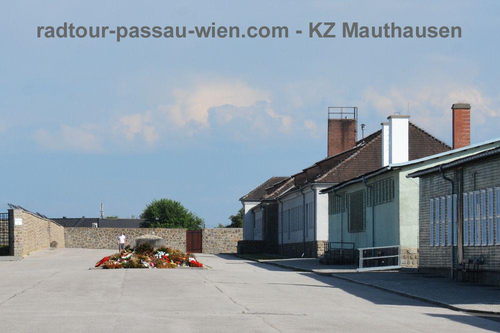 Sykkeltur Passau-Wien - Minnesmerke KZ Mauthausen